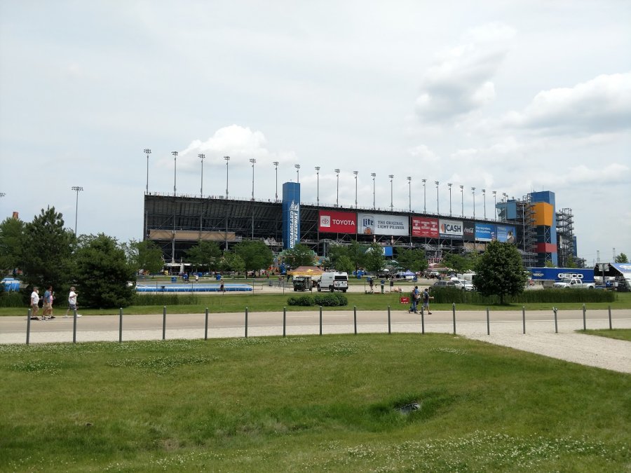Chicagoland Speedway — photo 2 of 4