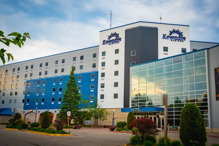 DreamMakers Theatre at Kewadin Casino