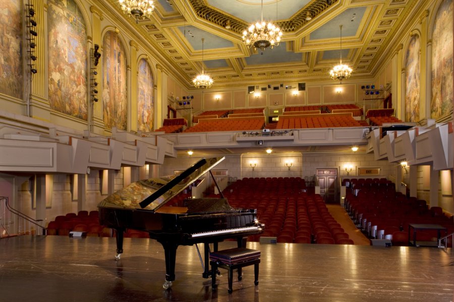 Herbst Theatre