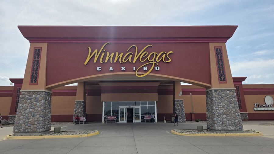 Winnavegas Casino — photo 3 of 4