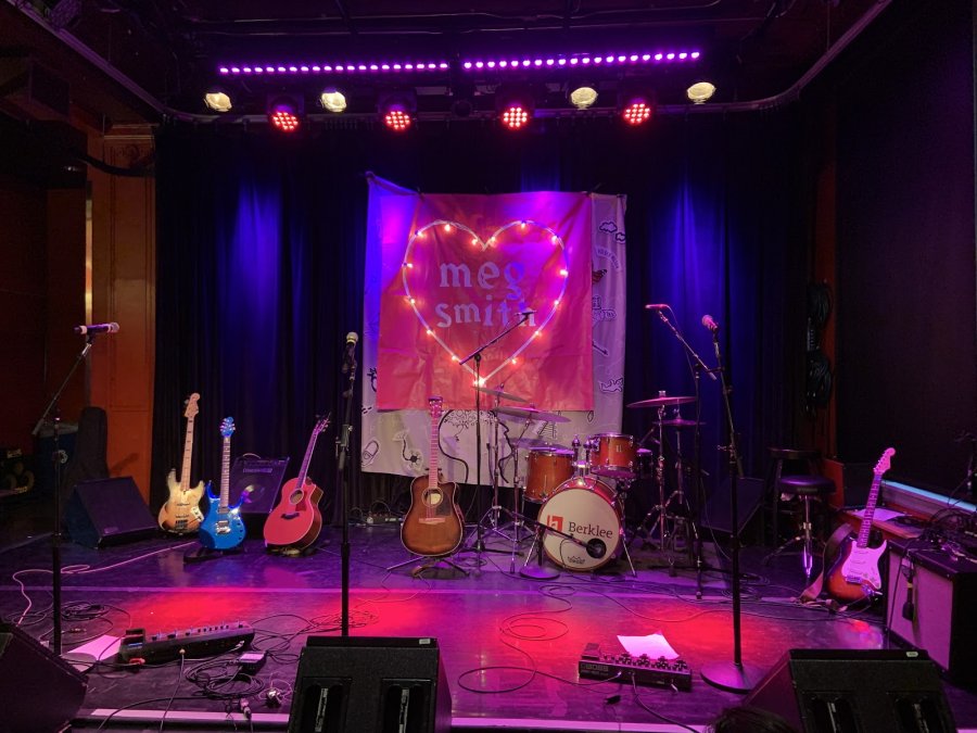 The Red Room at Cafe 939