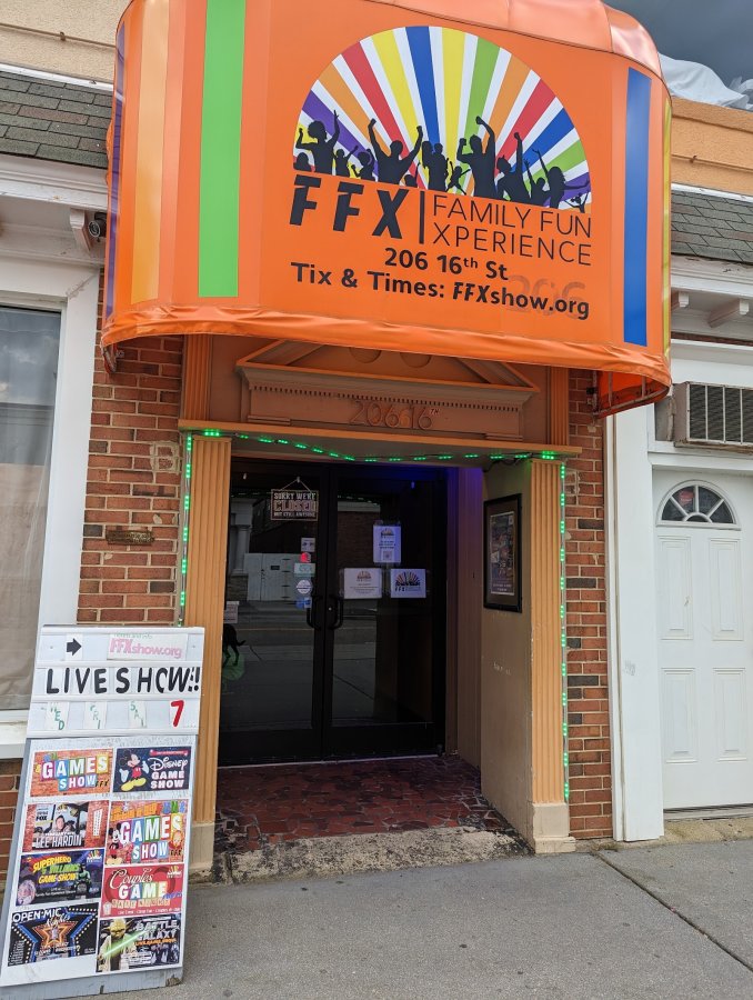 Family Fun Xperience Theatre — photo 2 of 4