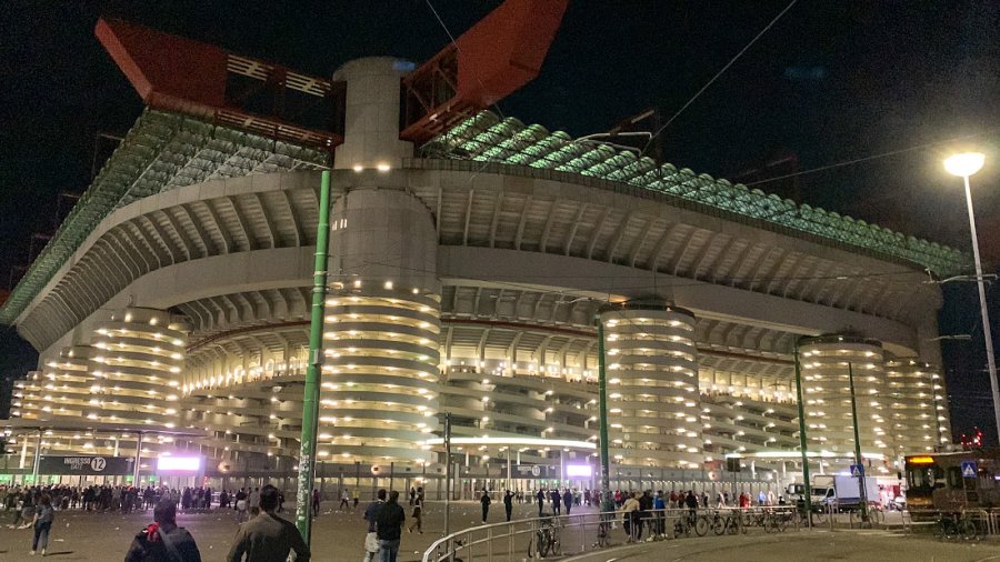 San Siro — photo 3 of 4