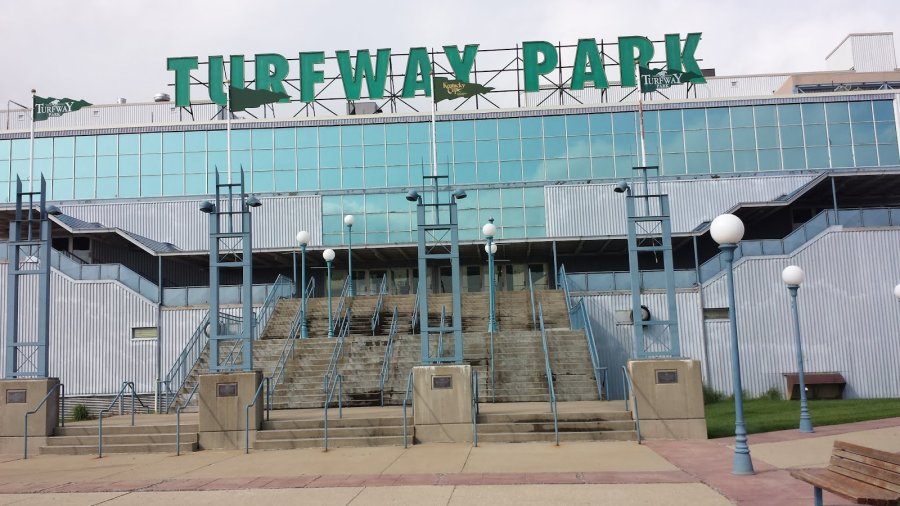 Turfway Park — photo 2 of 4