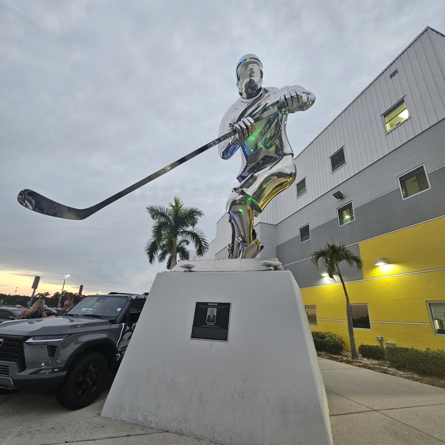Hertz Arena — photo 3 of 4