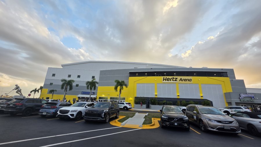 Hertz Arena — photo 4 of 4