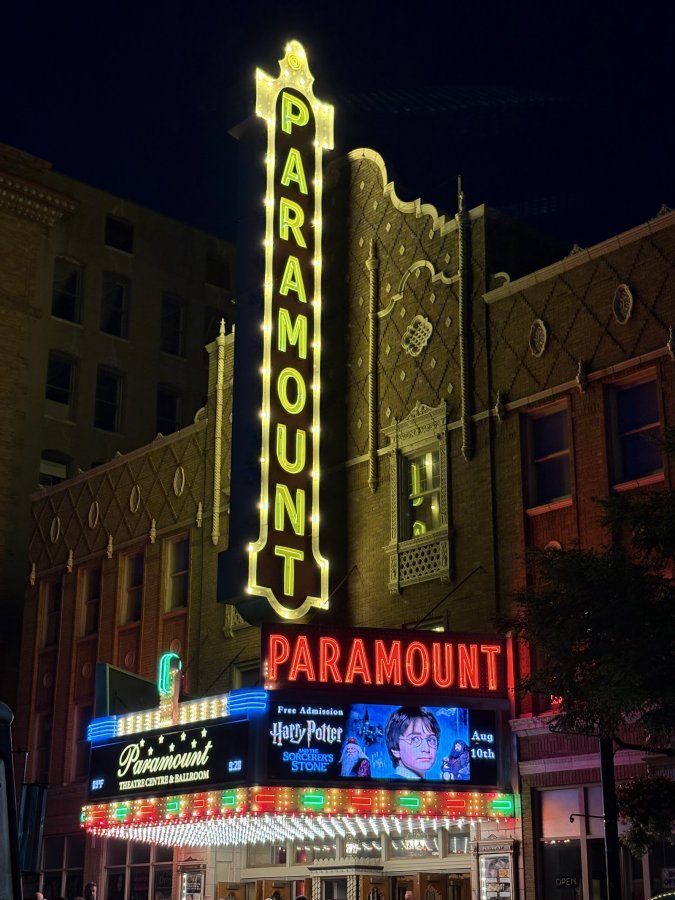 Paramount Theatre — photo 2 of 4