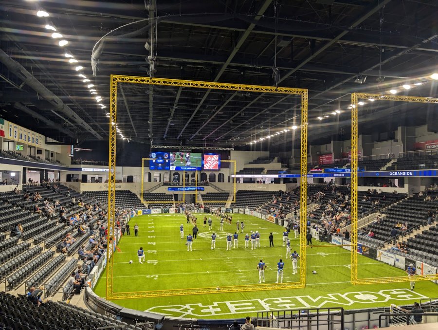 Frontwave Arena — photo 2 of 4