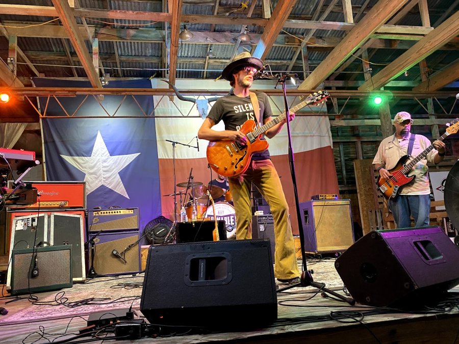 Red River Station BBQ — photo 2 of 4