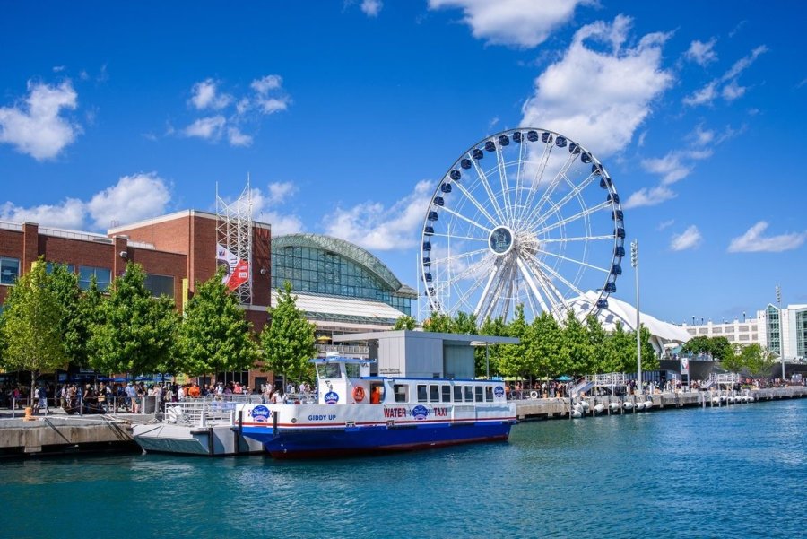 East End Plaza at Navy Pier