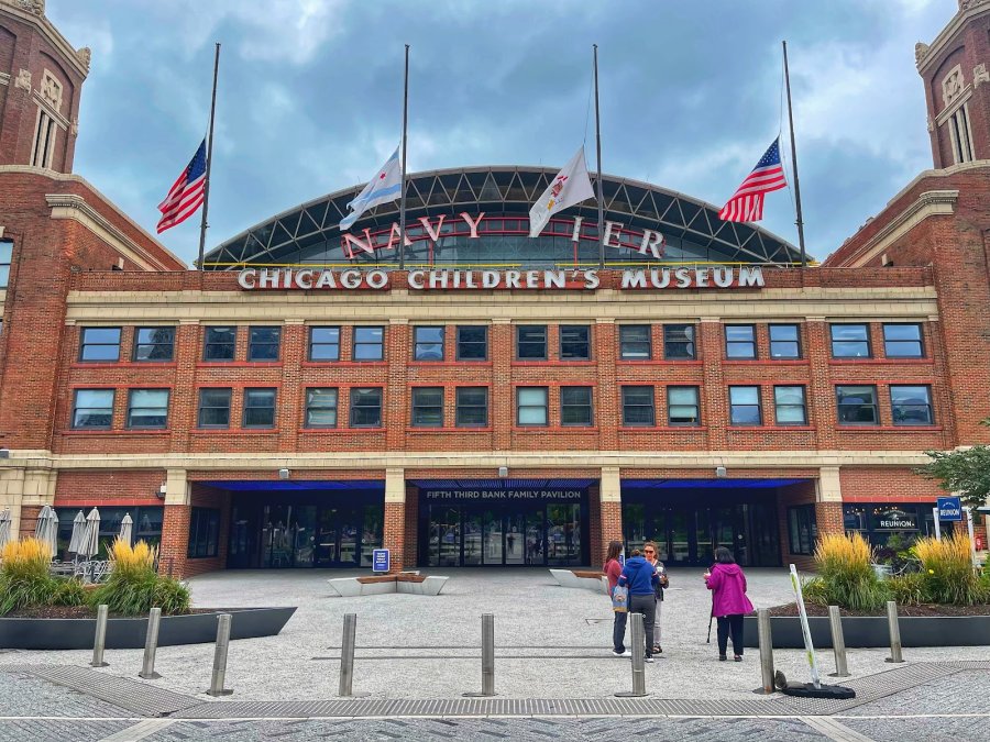 East End Plaza at Navy Pier — photo 4 of 4