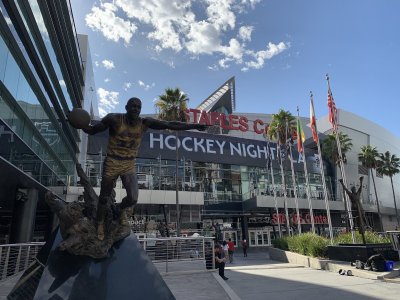 Crypto.com Arena — photo 2 of 4