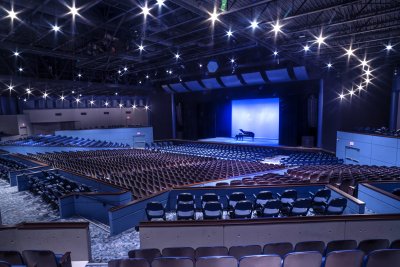 Krasnoff Theater At Tilles Center for the Performing Arts — photo 2 of 4