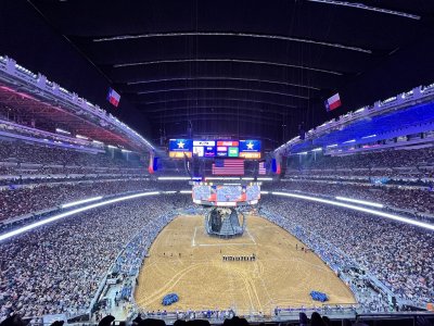 Reliant Stadium — photo 2 of 4