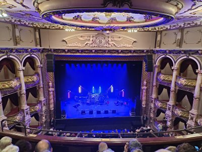 Saint James Theatre — photo 2 of 4