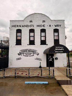 Hernando's Hide-A-Way — photo 3 of 4