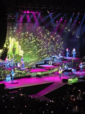Geneva Arena — photo 3 of 4