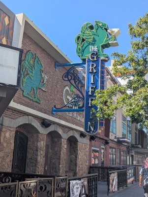 The Griffin — photo 2 of 4