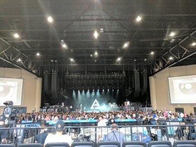 Lakewood Amphitheatre — photo 1 of 4