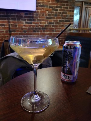 Capone's — photo 2 of 4