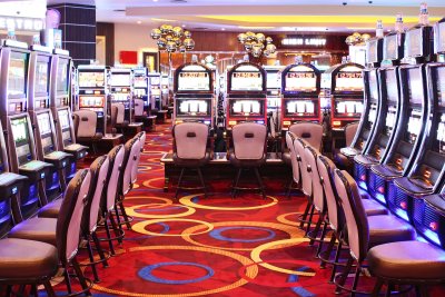 Northfield Park Racino - Center Stage — photo 2 of 4