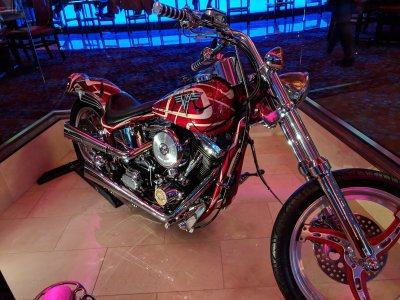 Northfield Park Racino - Center Stage — photo 4 of 4