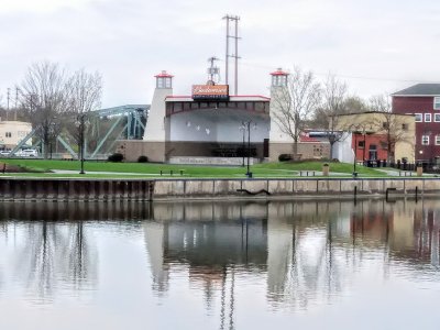 Bud Light Amphitheater at Paper Mill Island — photo 3 of 4