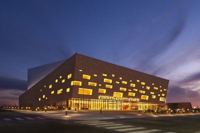 Wagner Noel Performing Arts Center — photo 3 of 4