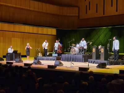Kiewit Hall At Holland Performing Arts Center — photo 3 of 4