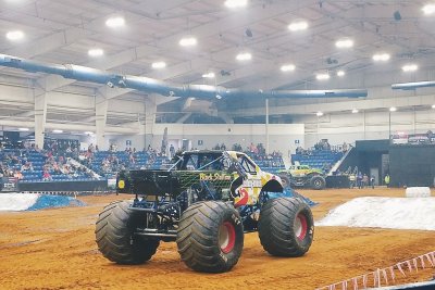 Crossroads Arena — photo 3 of 4