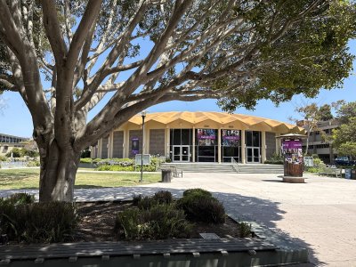 Campbell Hall At UCSB — photo 1 of 4