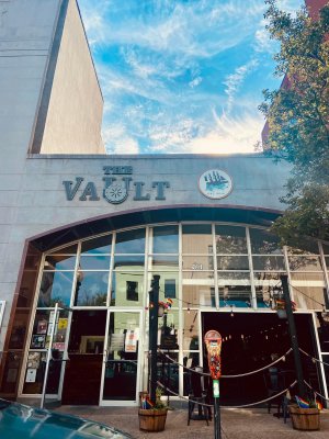 The Vault Music Hall & Pub At Greasy Luck