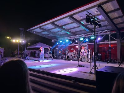 Amphitheater at Founders Square — photo 1 of 4