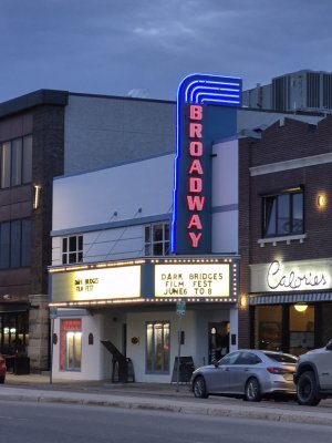 Broadway Theatre — photo 2 of 4