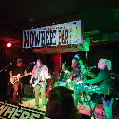 Nowhere Bar — photo 2 of 4