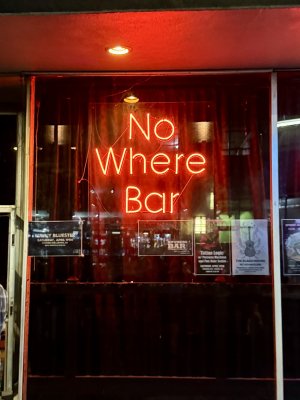 Nowhere Bar — photo 4 of 4