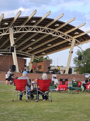 Evans Towne Center Park — photo 2 of 4