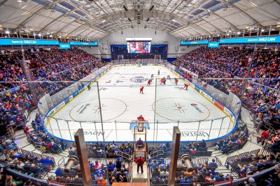 Upstate Medical University Arena at Onondaga County War Memorial — photo 1 of 4