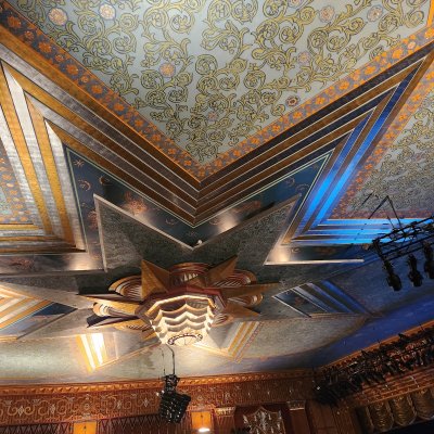Oneglia Auditorium at Warner Theatre — photo 3 of 4