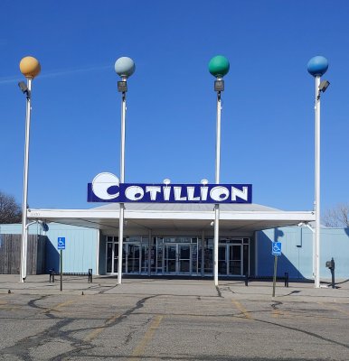 The Cotillion — photo 2 of 4