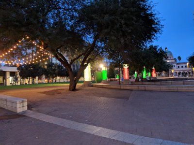 Jacome Plaza — photo 2 of 4