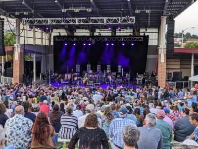 Elmwood Park Amphitheater