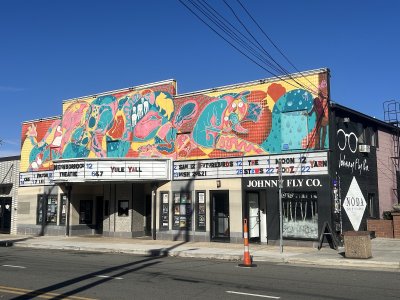 Neighborhood Theatre — photo 2 of 4