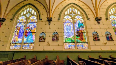 Holy Family Cathedral — photo 3 of 4
