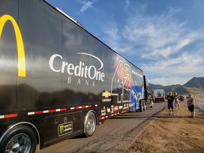 Phoenix Raceway — photo 4 of 4