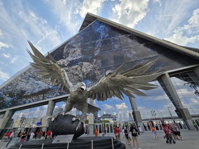 Mercedes-Benz Stadium — photo 2 of 4