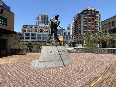 Gallagher Square at Petco Park — photo 3 of 4