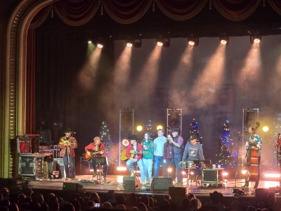 Paramount Theatre — photo 3 of 4