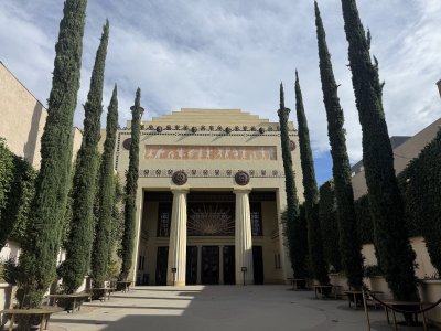 Alex Theatre — photo 3 of 4