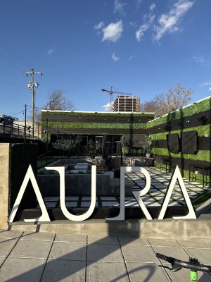 Aura Lounge & Nightclub — photo 2 of 4